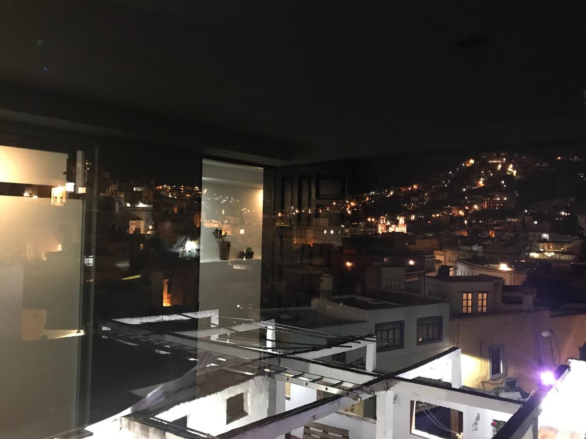 Carcamanes 17 Gastro-Hotel กัวนาฮัวโต ภายนอก รูปภาพ